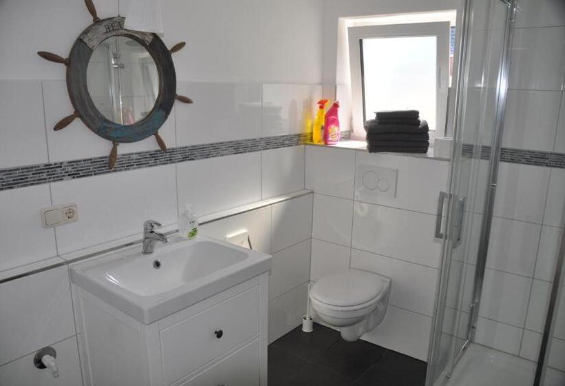 2ベッドルームアパートメント, & Ferienunterkünfte Hus Seeblick