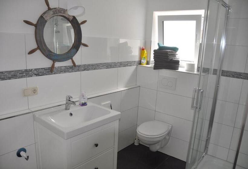 2ベッドルームアパートメント, & Ferienunterkünfte Hus Seeblick