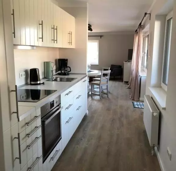 テラス付き1ベッドルームアパートメント, & Ferienunterkünfte Hus Seeblick