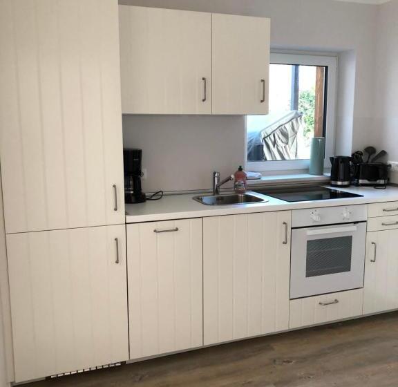 庭の見える1ベッドルームアパートメント, & Ferienunterkünfte Hus Seeblick