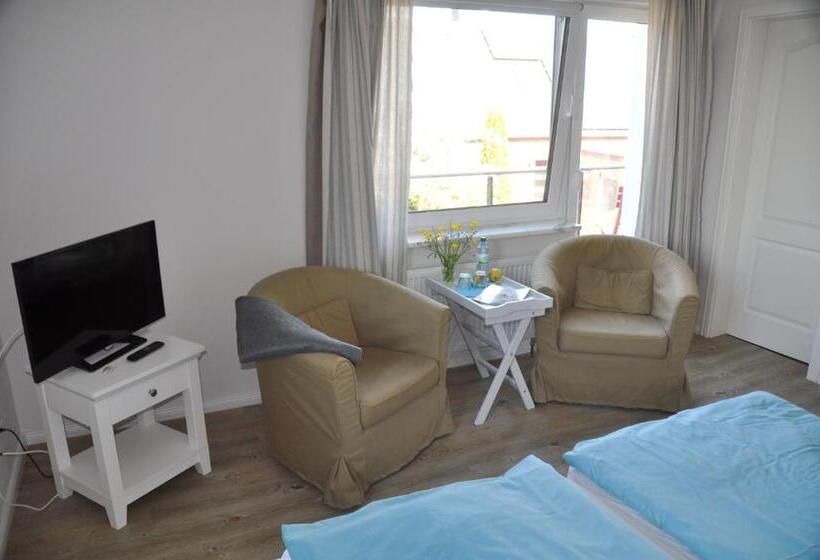 ガーデンビュースタンダードルーム, & Ferienunterkünfte Hus Seeblick