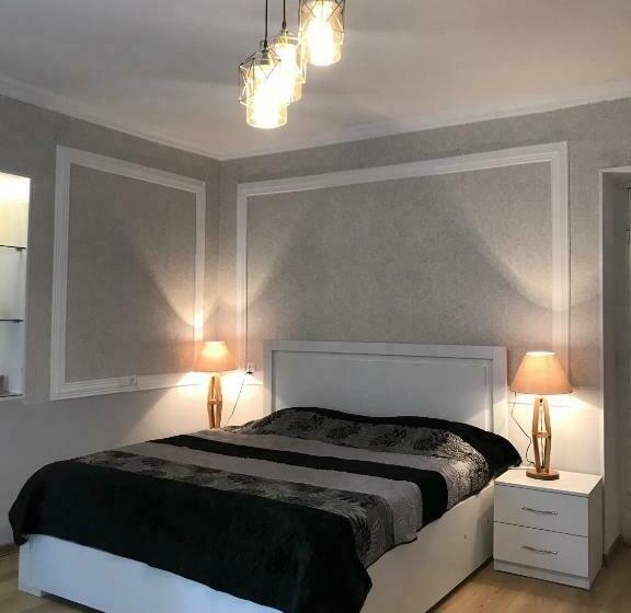 اتاق لوکس, Guesthouse Levani