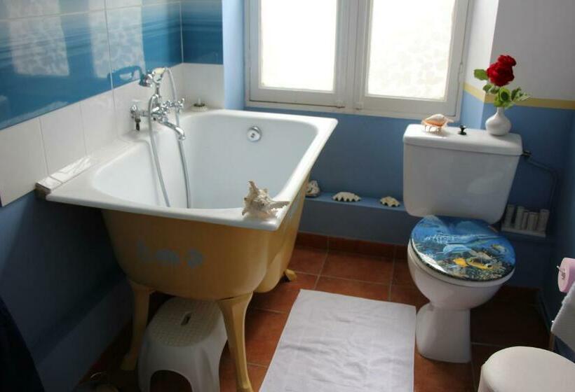 스탠다드 룸, La Tocade Del Arte   Dinan