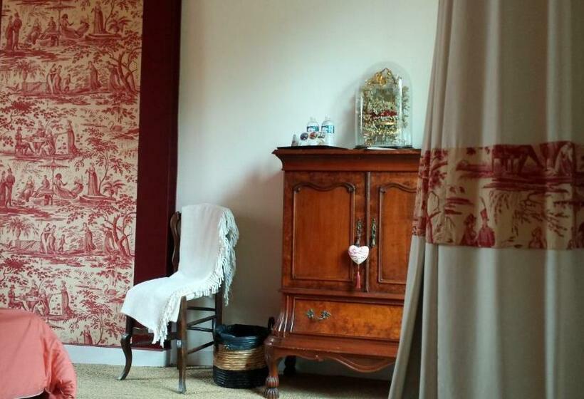 스탠다드 룸, La Tocade Del Arte   Dinan