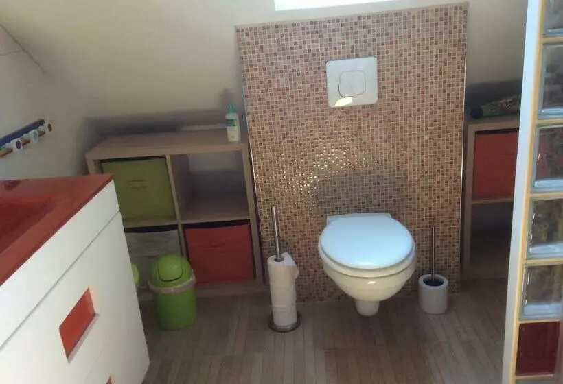 اتاق استاندارد چهار تخته, Les Chambres D Oriane