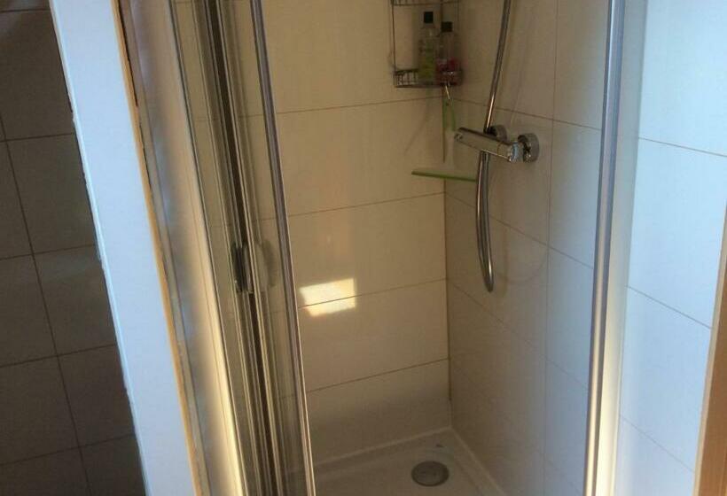 اتاق استاندارد چهار تخته, Les Chambres D Oriane