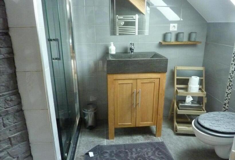 اتاق لوکس, Les Chambres D Oriane