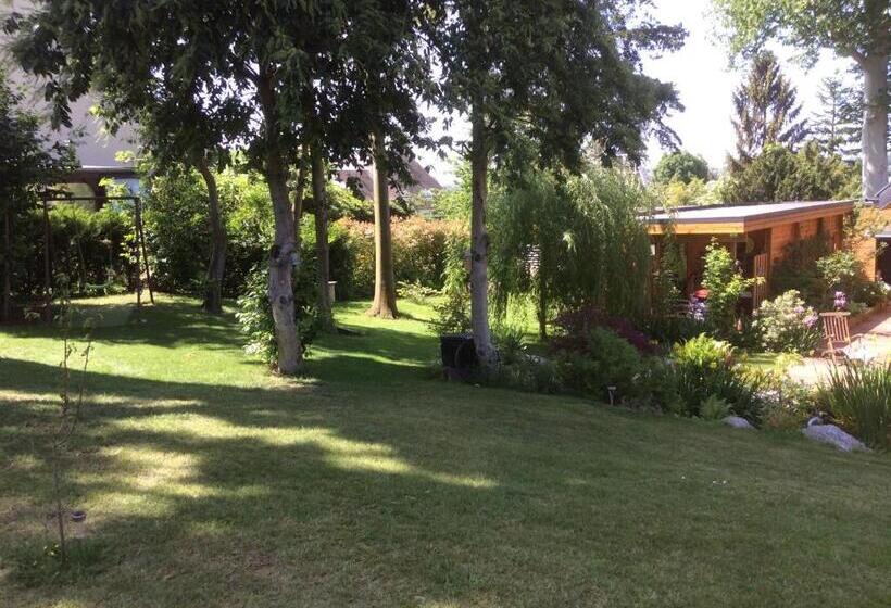 کلبه ییلاقی, Les Chambres D Oriane