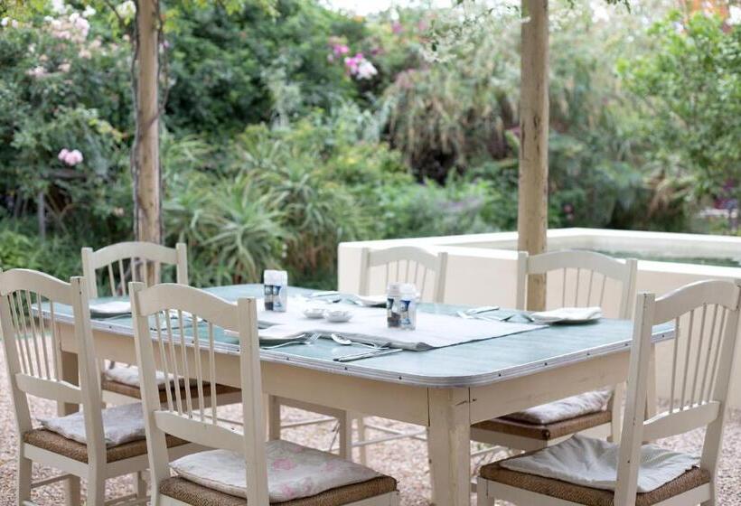 Люкс, Prince Albert Country Stay