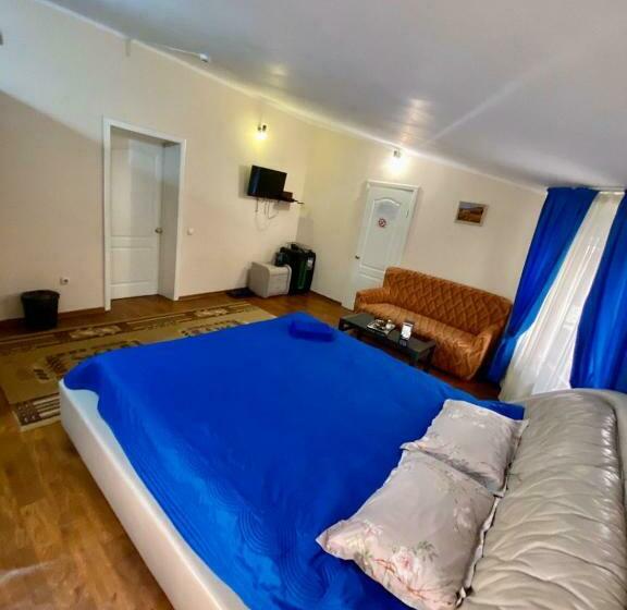 غرفة قياسية, Esentai Hostel