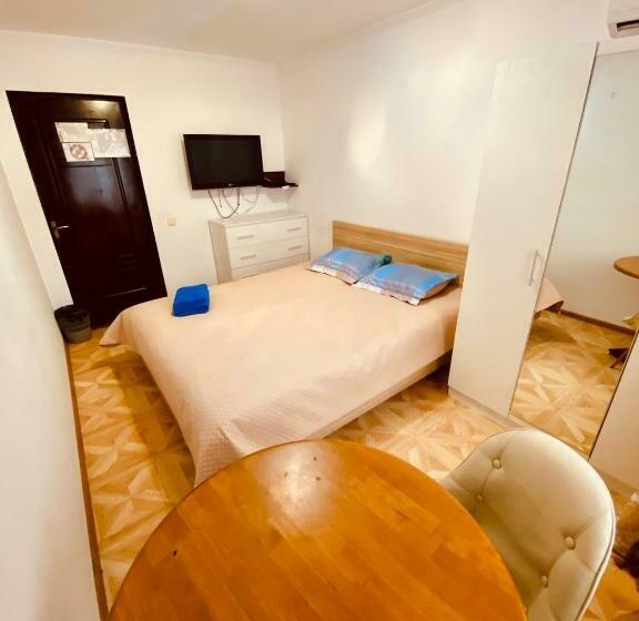 غرفة قياسية حمام مشترك, Esentai Hostel