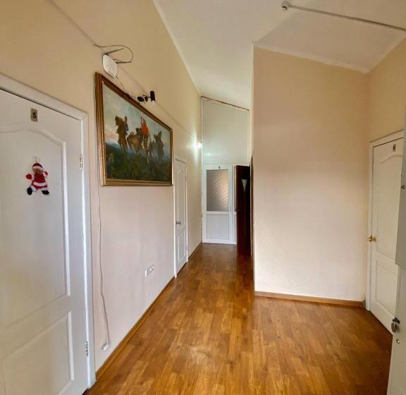 غرفة قياسية حمام مشترك, Esentai Hostel