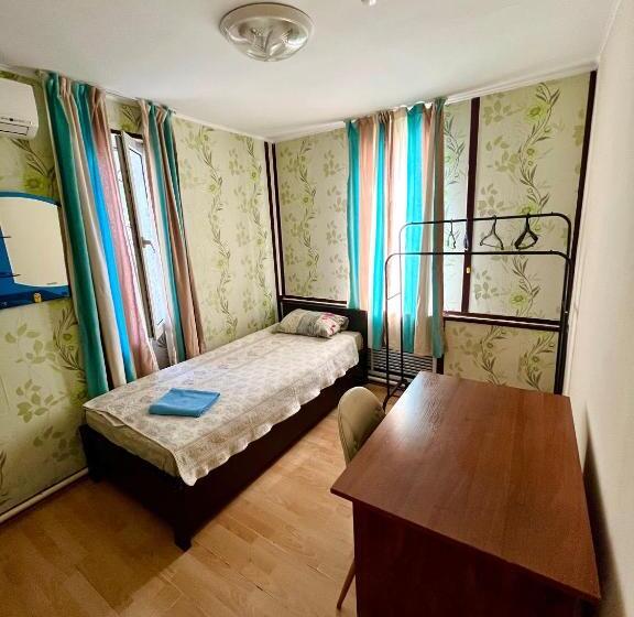 غرفة إقتصادية فردية, Esentai Hostel