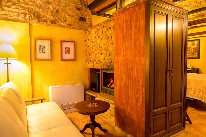 장애인을 위한 킹사이즈 침대 스탠다드 룸, Candlewood Suites York, An Ihg