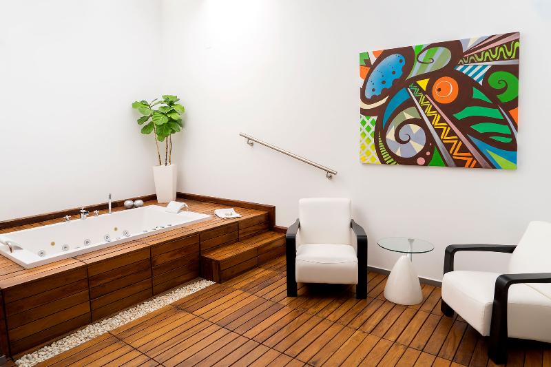 장애인을 위한 킹사이즈 침대 스탠다드 룸, Candlewood Suites York, An Ihg