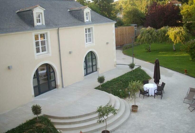 סוויטה, Hôtel Le Saint Martin