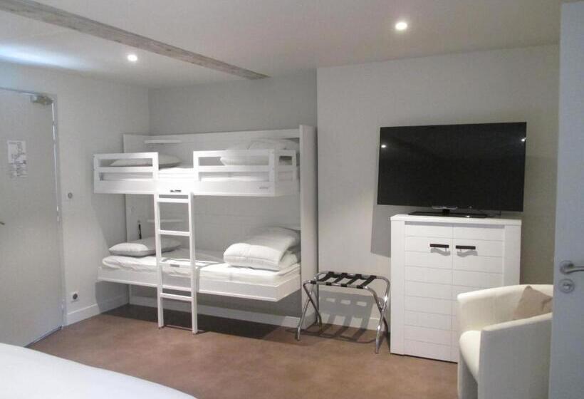 חדר משפחתי, Hôtel Le Saint Martin