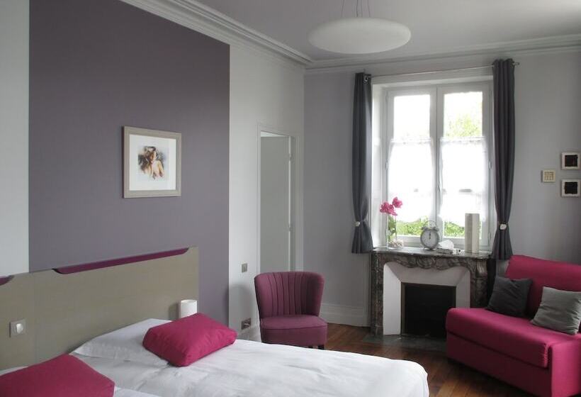Номер Стандарт, Hôtel Le Saint Martin