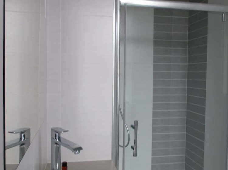 חדר סטנדרט, Hôtel Le Saint Martin