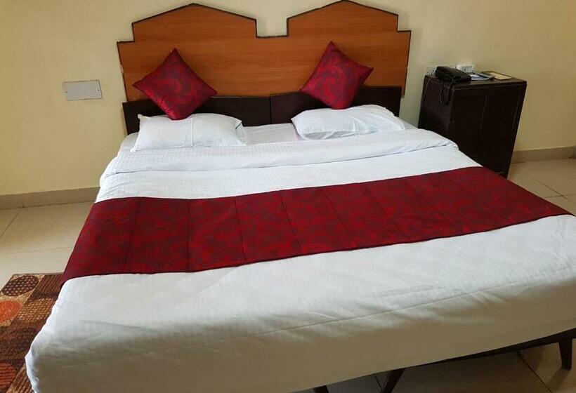 اتاق استاندارد, Kstdc Hotel Mayura Sudarshan ,ooty