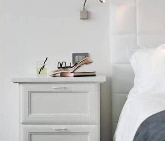 غرفة قياسية, Muu Village