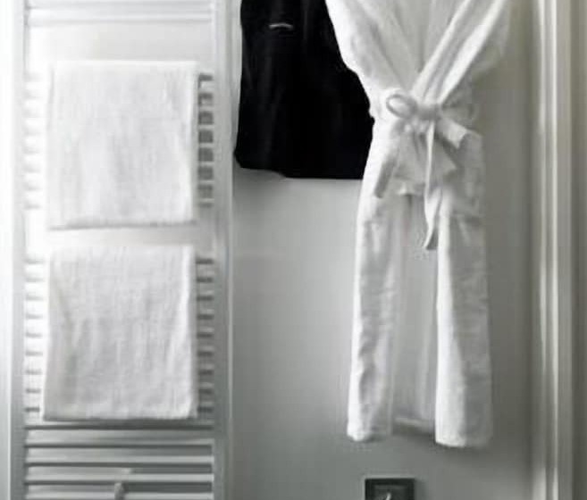 غرفة سوبيريور, Muu Village