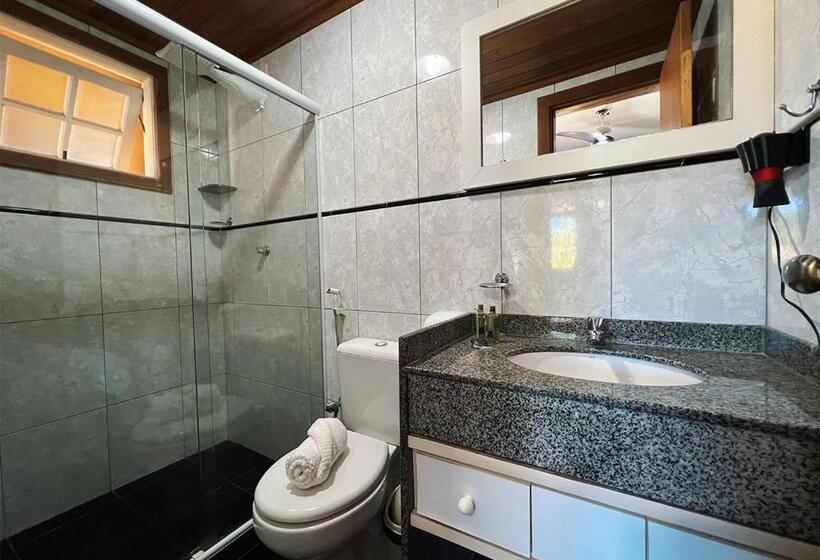 Quarto Estandar, Pousada Lua Cheia