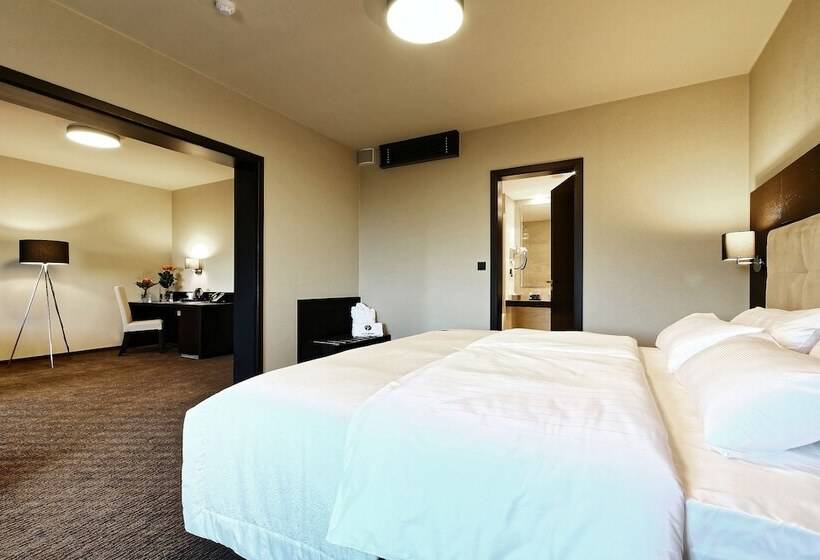 סוויטה, Victory