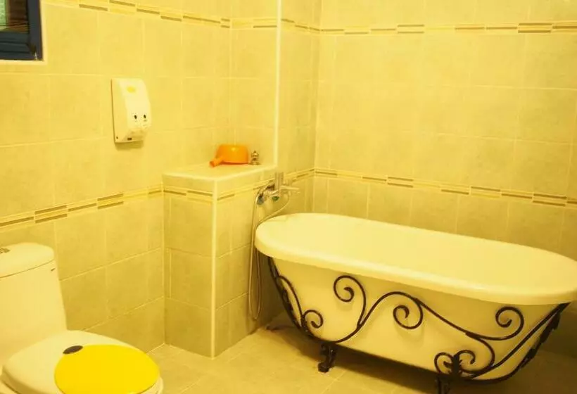 اتاق استاندارد با چشم‌انداز دریا, Shengtuolini B&b