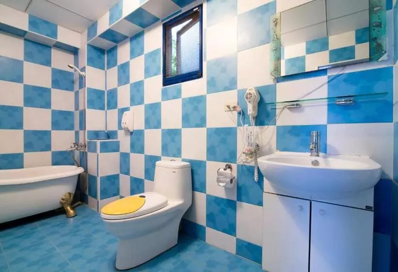 اتاق استاندارد چهار تخته, Shengtuolini B&b