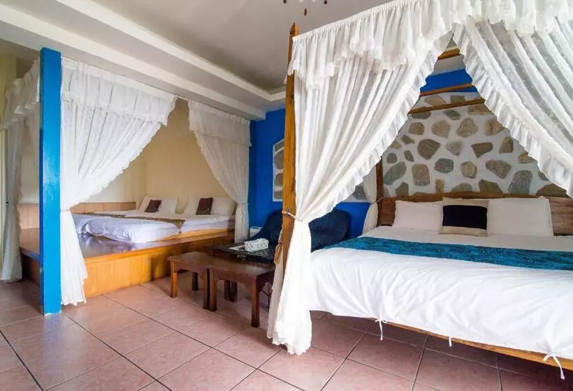 اتاق خانوادگی, Shengtuolini B&b