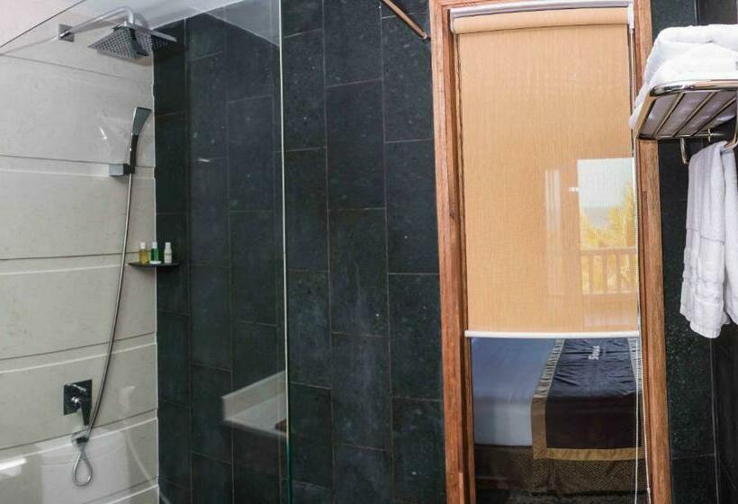 اتاق لوکس با چشمانداز باغ, Sonata Resort & Spa