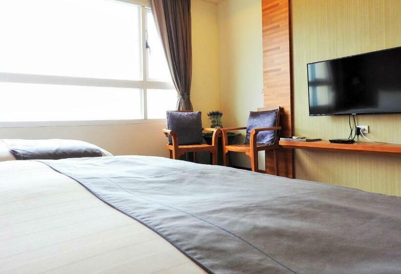 اتاق سه نفره دلوکس با چشم‌انداز دریا, Hai Yuansu 178