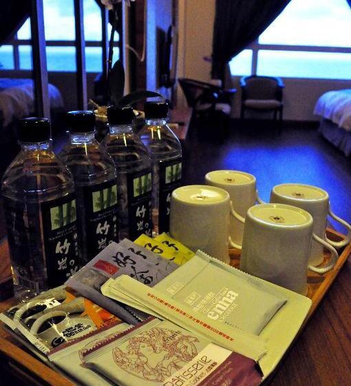 اتاق استاندارد چهار تخته با چشم‌انداز دریا, Hai Yuansu 178