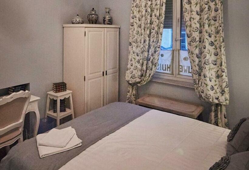 غرفة ديلوكس, La Maison Bleue De Roubaix