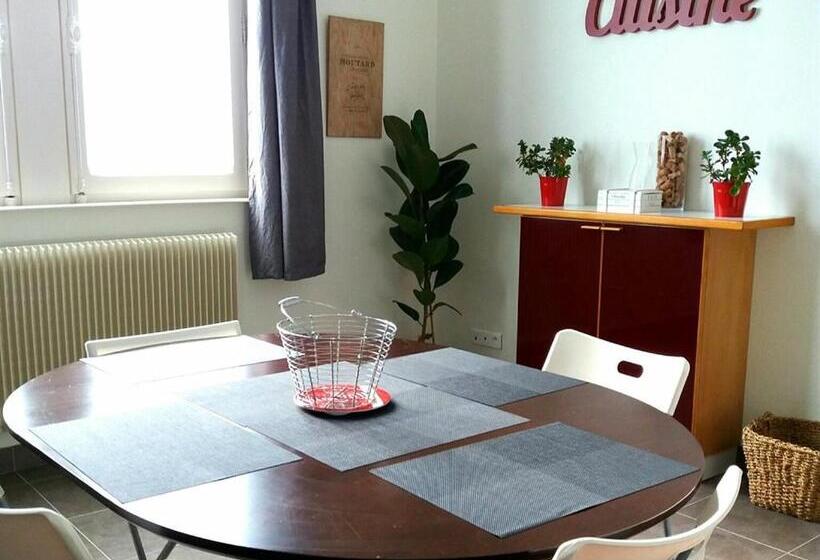 Дом 2 Спальни, La Maison Dans Le Parc