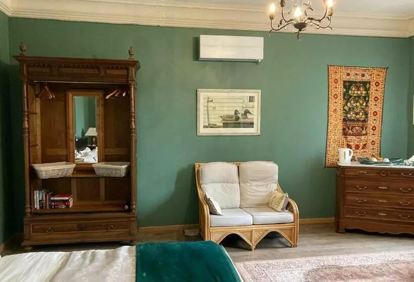 Standard Room, La Villa Celine