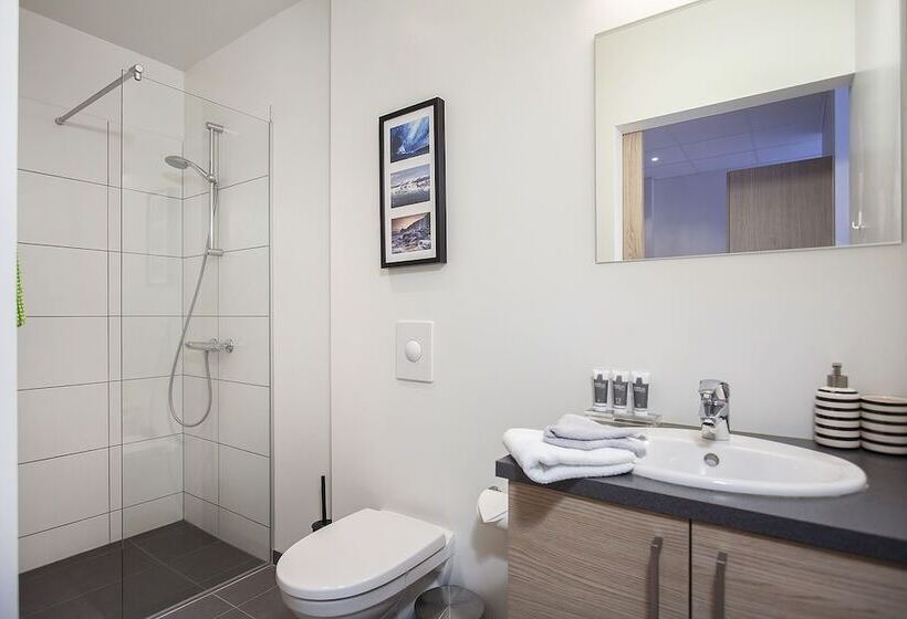 استودیو خانوادگی, Blue Mountain Apartments By Heimaleiga