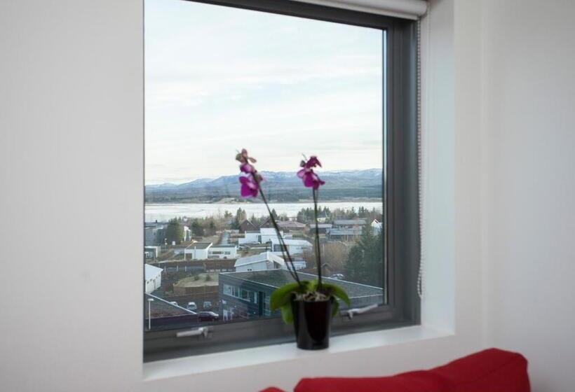 استودیو خانوادگی, Blue Mountain Apartments By Heimaleiga