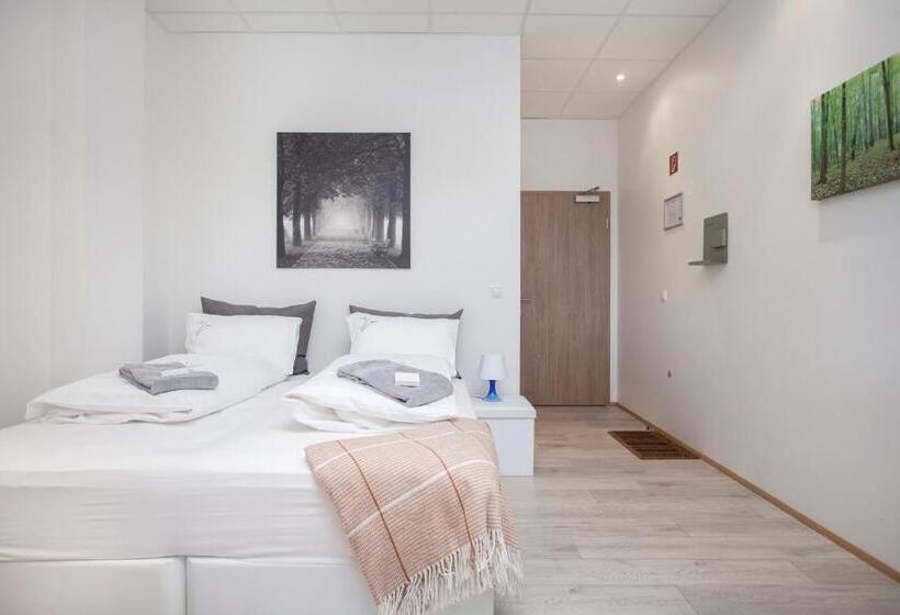 استودیوی استاندارد, Blue Mountain Apartments By Heimaleiga