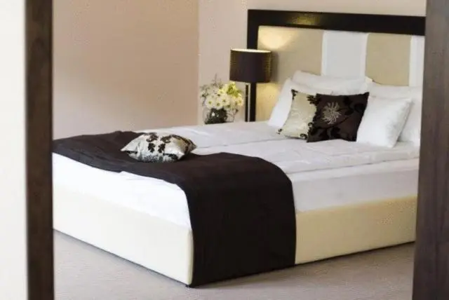 スイート, Griff Hotel Zalau