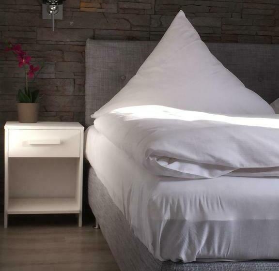 Номер Deluxe Одноместный, Achilles