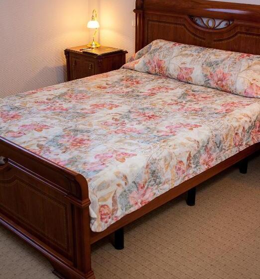 اتاق استاندارد, Astoria Lux