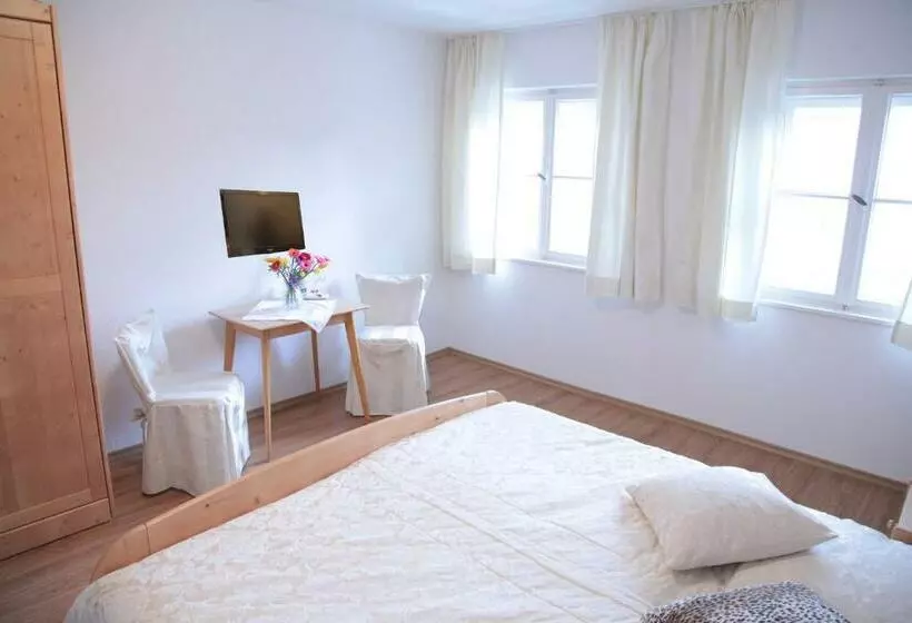 スタンダードルーム, Garni Georgenhof Adults Only