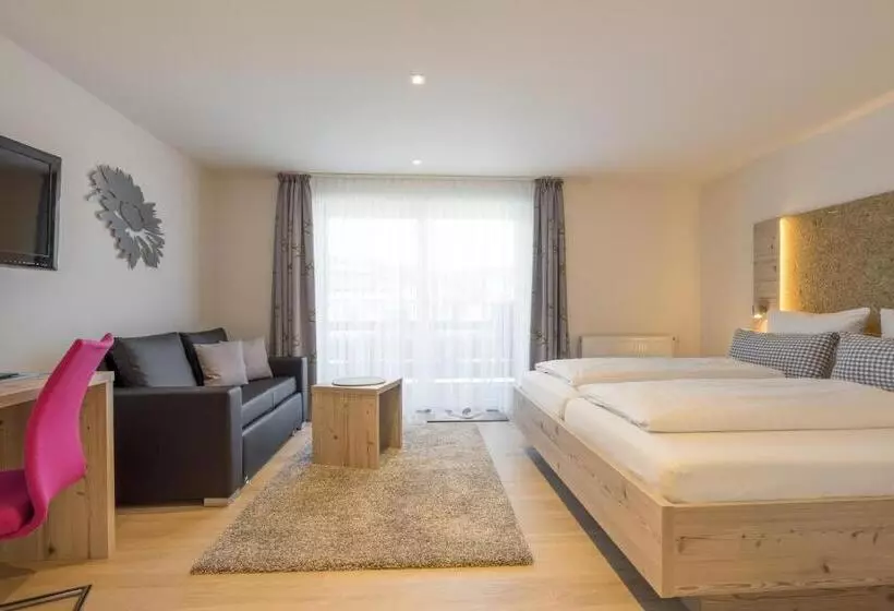 اتاق استاندارد با بالکن, Garni Gerberhof S