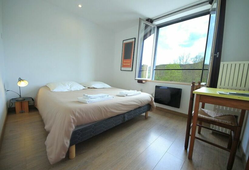 חדר סטנדרט לארבעה, Hôtel Restaurant Du Pêcheur