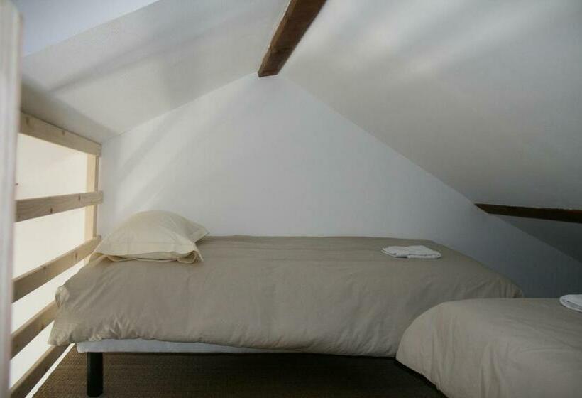 4인용 스탠다드 룸, Hôtel Restaurant Du Pêcheur