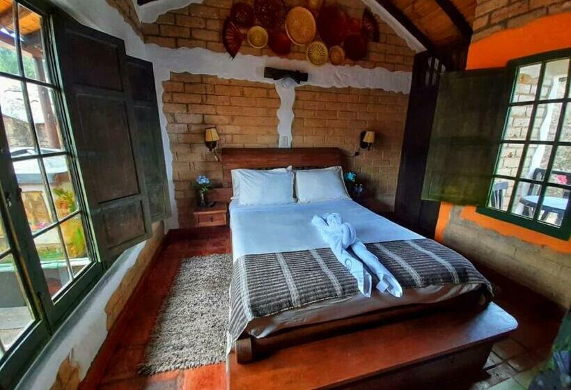 バルコニー付スイート, Boutique La Cueva De La Luna, El Arte Se Hace Descanso