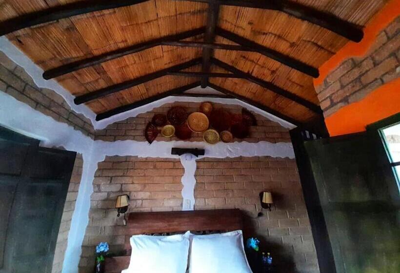 バルコニー付スイート, Boutique La Cueva De La Luna, El Arte Se Hace Descanso