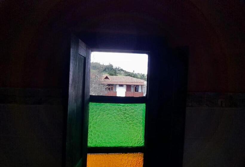 バルコニー付スイート, Boutique La Cueva De La Luna, El Arte Se Hace Descanso